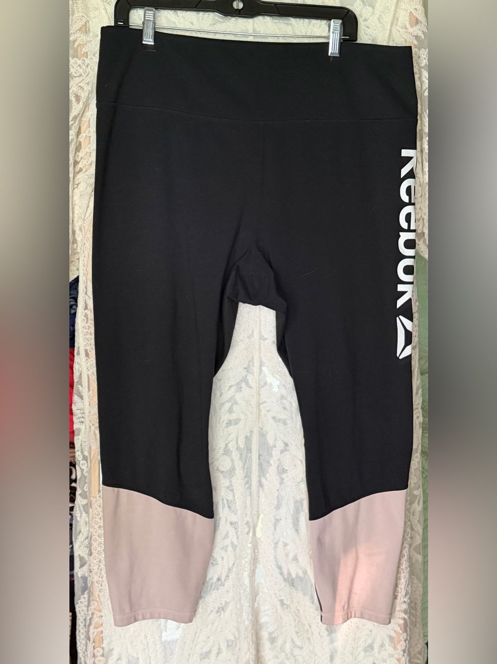 Reebok Crop Leggings with Light Pink Hem and Side Logo